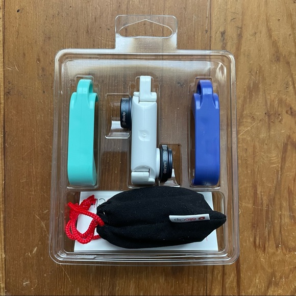 Olloclip Macro Pro Lens for iPhone 6/6s & iPhone 6/6s Plus - Picture 3 of 7